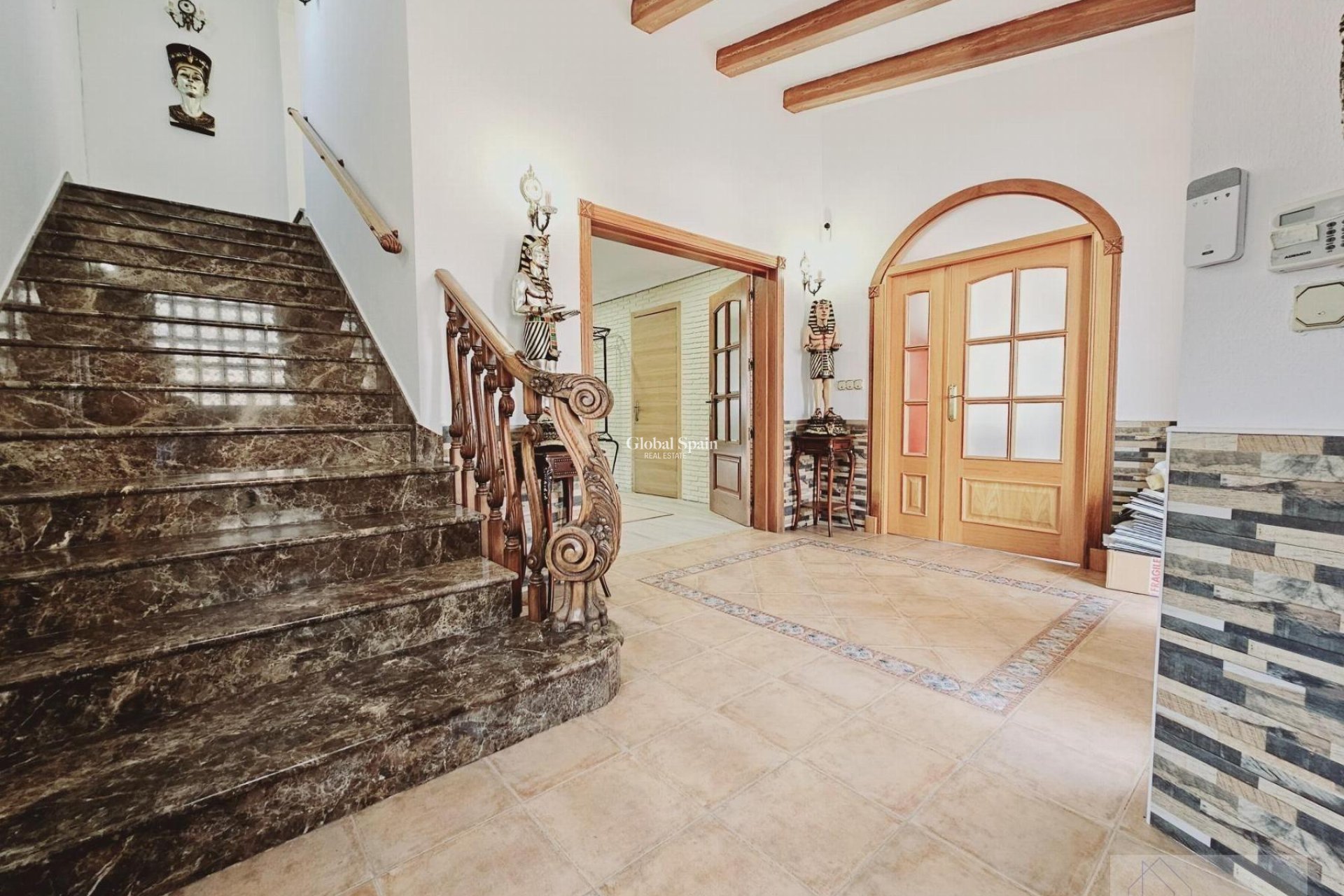 Venta - VILLA -
TORREVIEJA - La Siesta - El Salado - Torreta