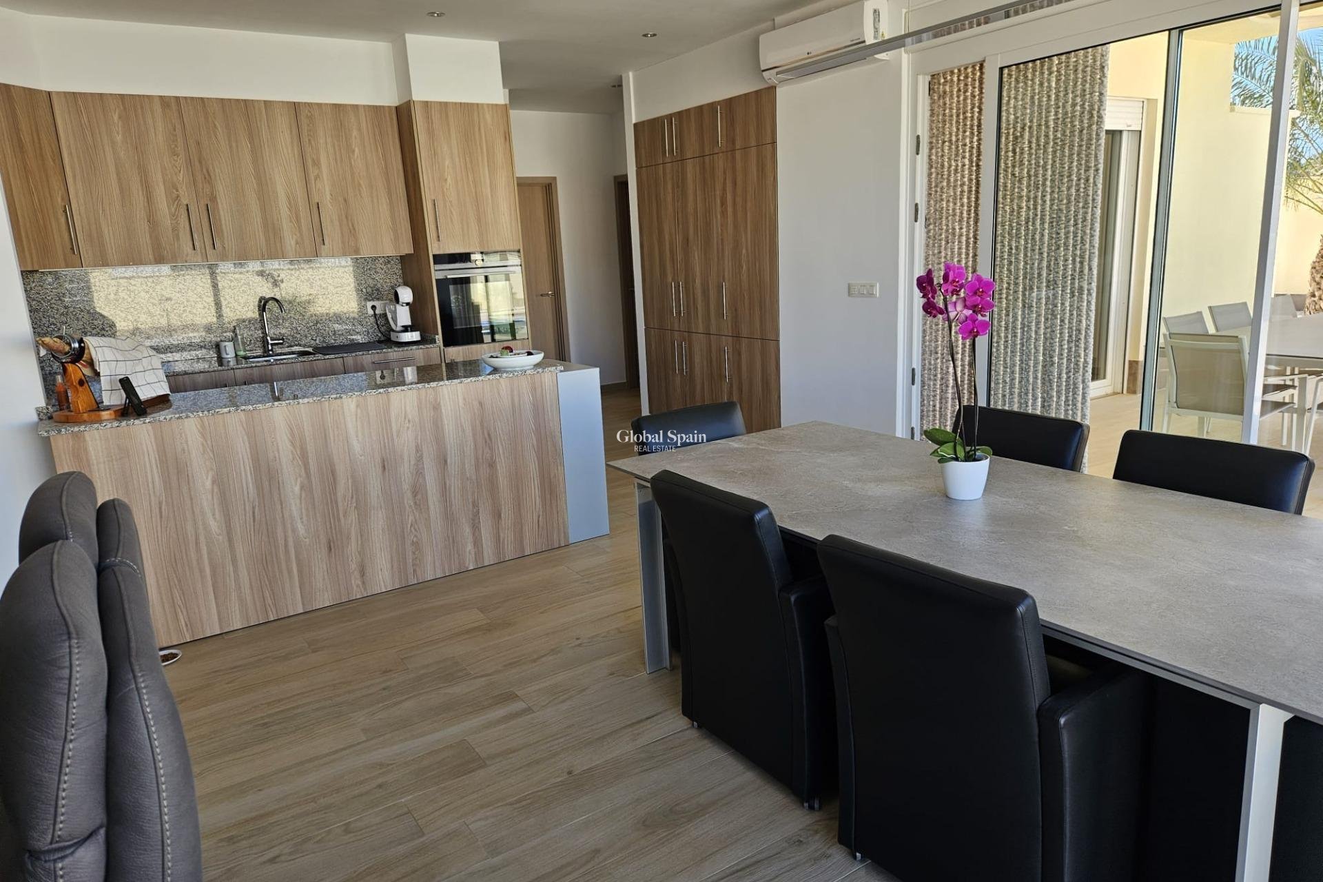 Venta - VILLA -
TORREVIEJA - La Siesta - El Salado - Torreta