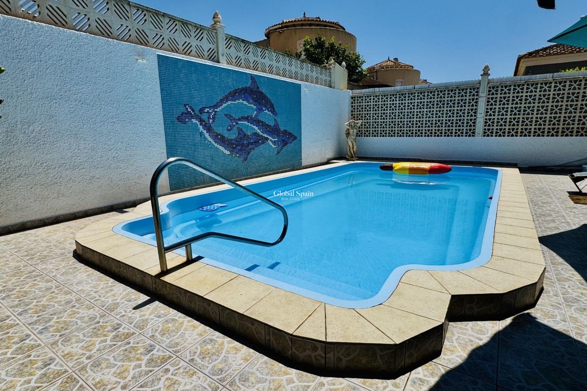 Venta - VILLA -
TORREVIEJA - La Siesta - El Salado - Torreta