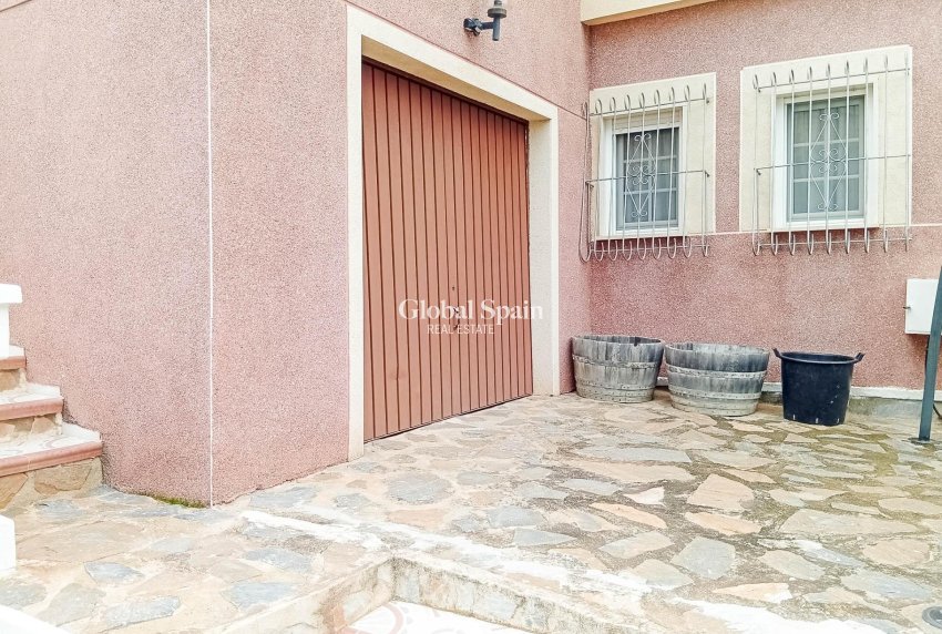 Venta - VILLA -
TORREVIEJA - La Siesta