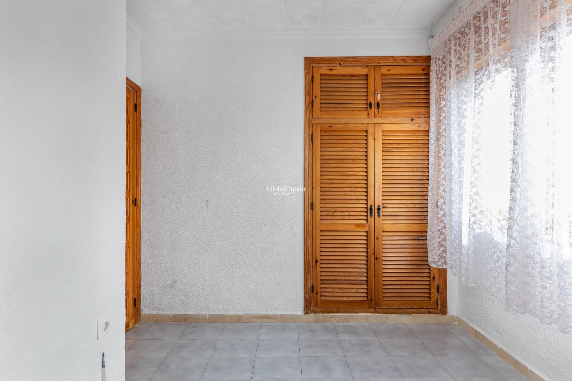 Venta - VILLA -
TORREVIEJA - La siesta