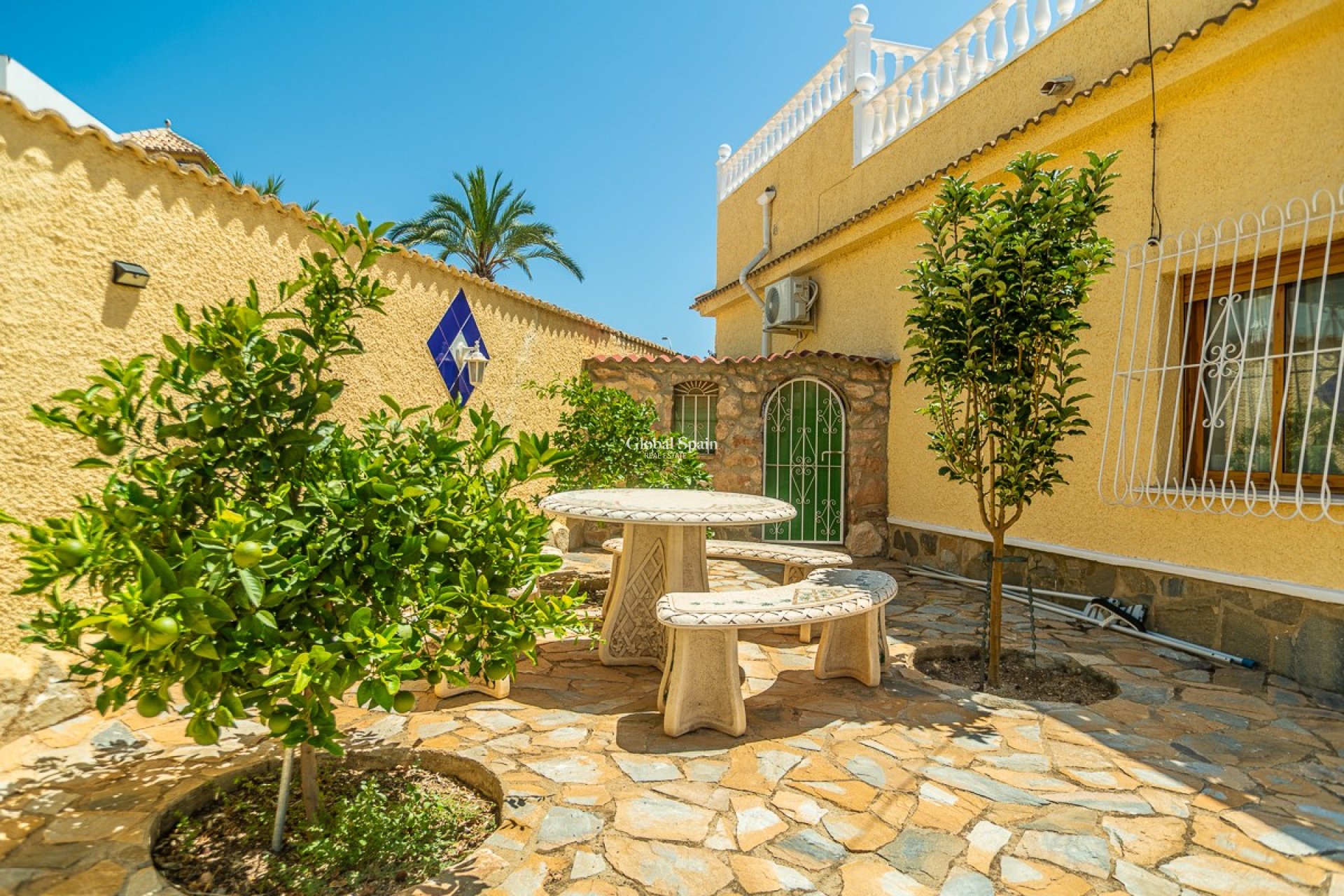 Venta - Villa -
TORREVIEJA - La Siesta