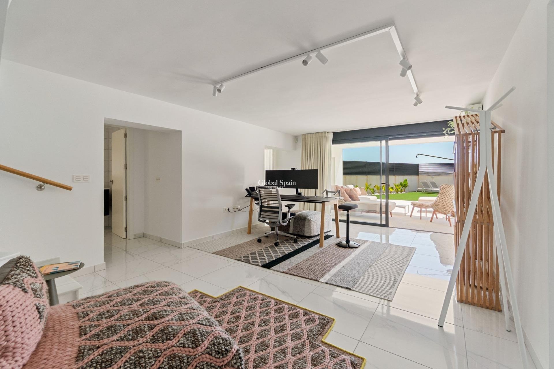 Venta - VILLA -
TORREVIEJA - La Veleta