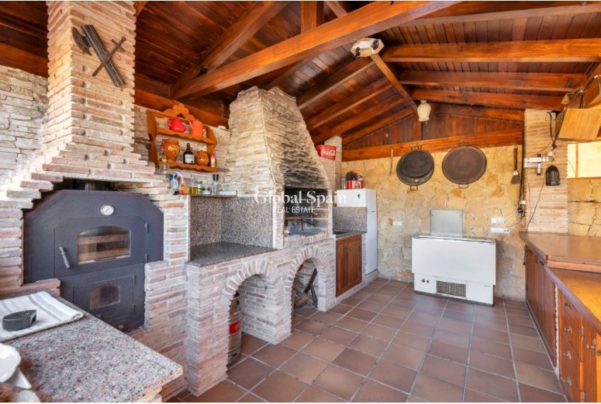 Venta - Villa -
TORREVIEJA - LOS BALCONES - LOS ALTOS