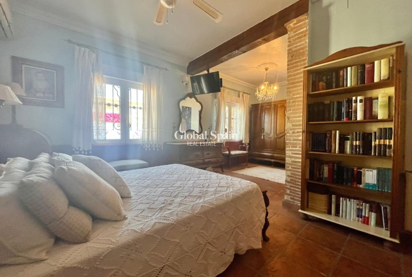 Venta - VILLA -
TORREVIEJA - LOS BALCONES - LOS ALTOS