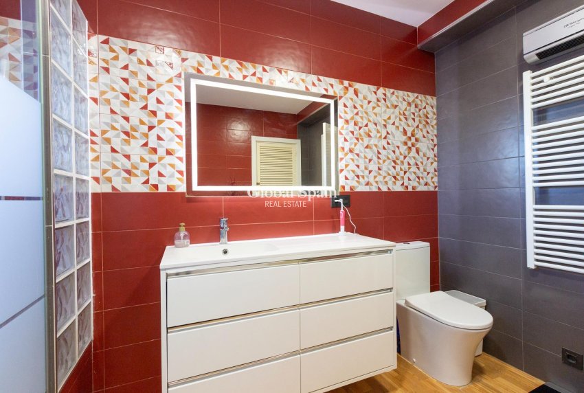 Venta - VILLA -
TORREVIEJA - LOS BALCONES - LOS ALTOS