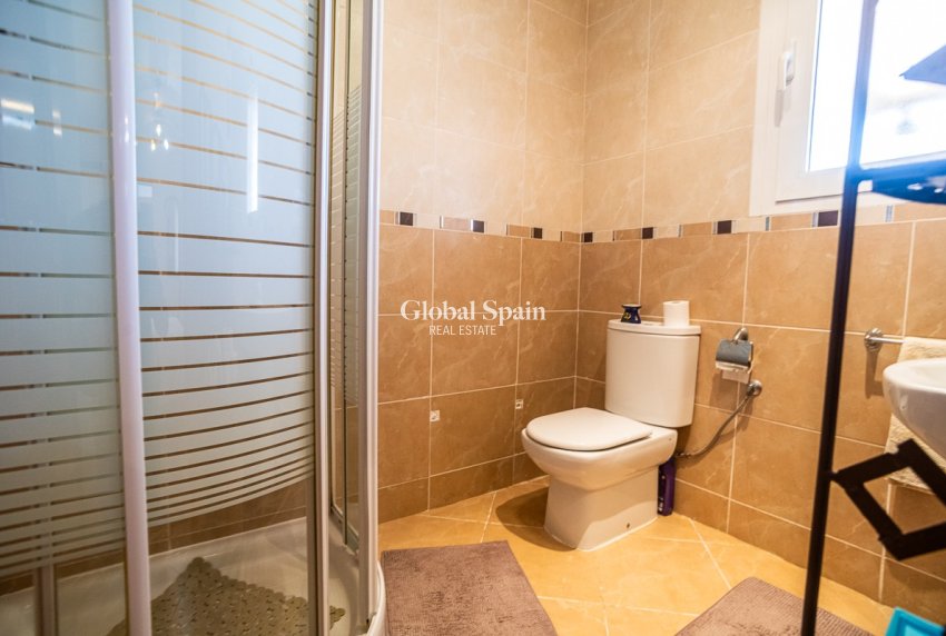 Venta - VILLA -
TORREVIEJA - LOS BALCONES - LOS ALTOS