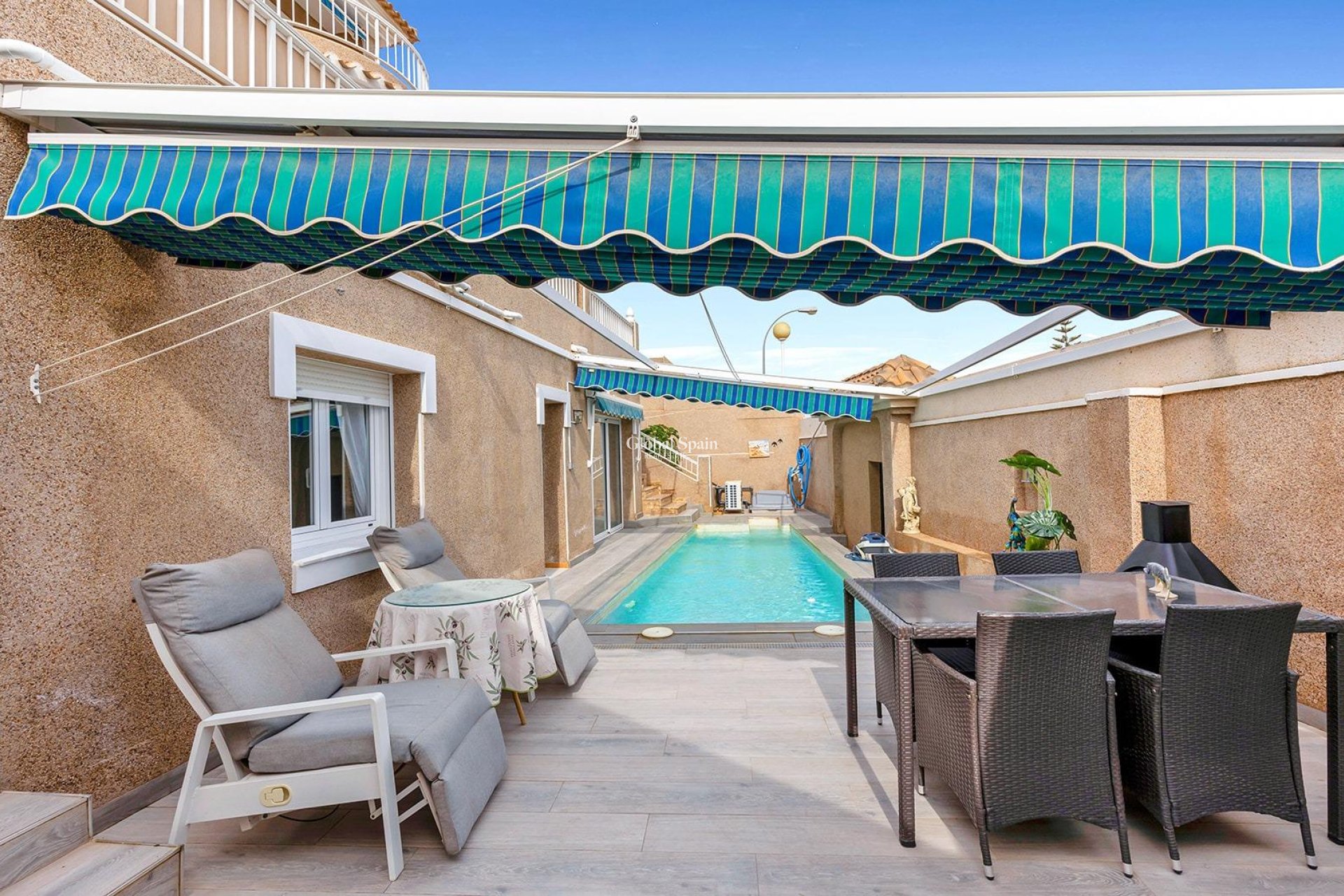 Venta - VILLA -
TORREVIEJA - LOS BALCONES - LOS ALTOS