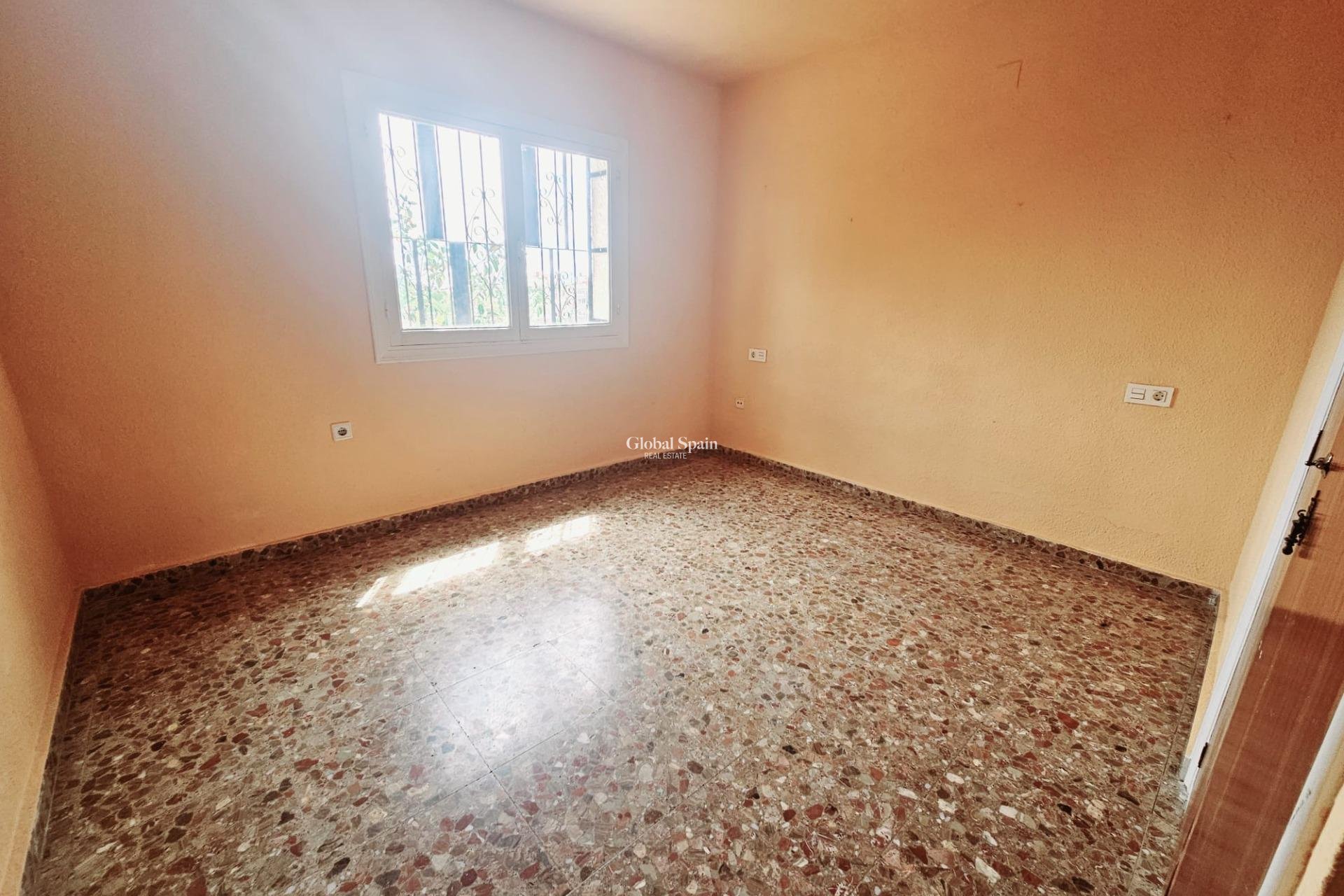 Venta - VILLA -
TORREVIEJA - LOS BALCONES - LOS ALTOS