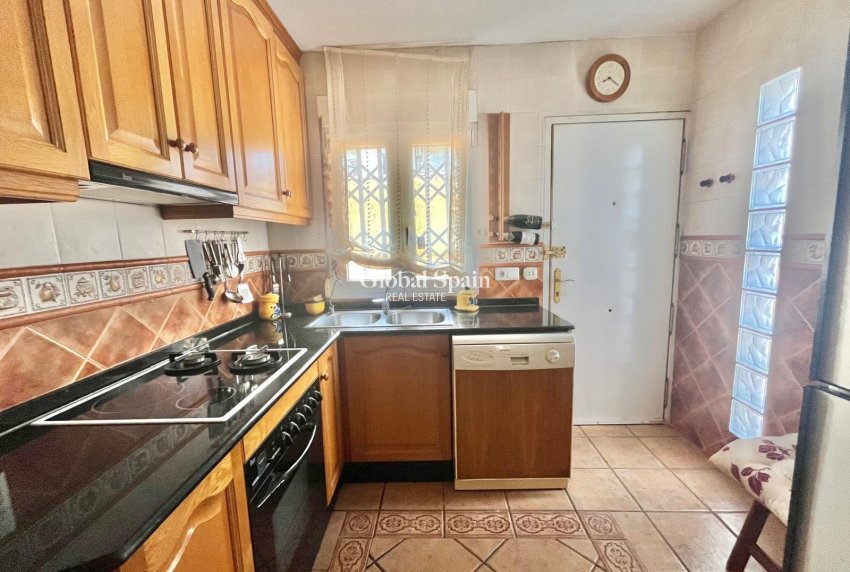 Venta - VILLA -
TORREVIEJA - LOS BALCONES - LOS ALTOS