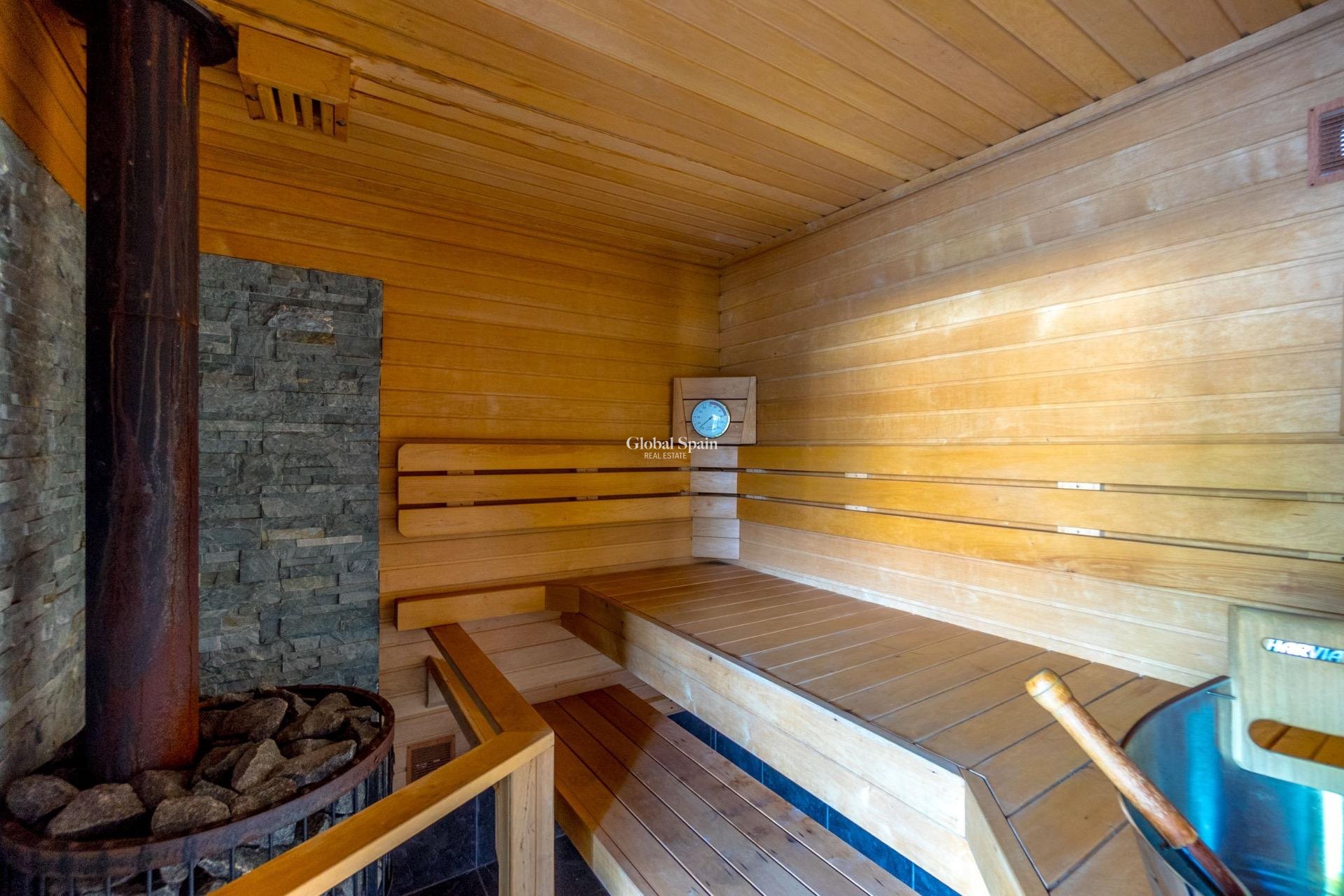 Venta - VILLA -
TORREVIEJA - LOS BALCONES - LOS ALTOS