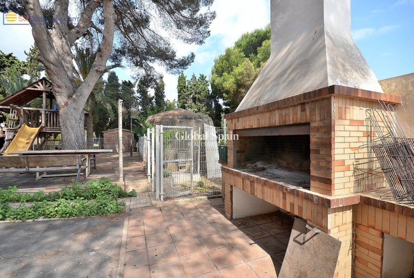 Venta - VILLA -
TORREVIEJA - LOS BALCONES - LOS ALTOS