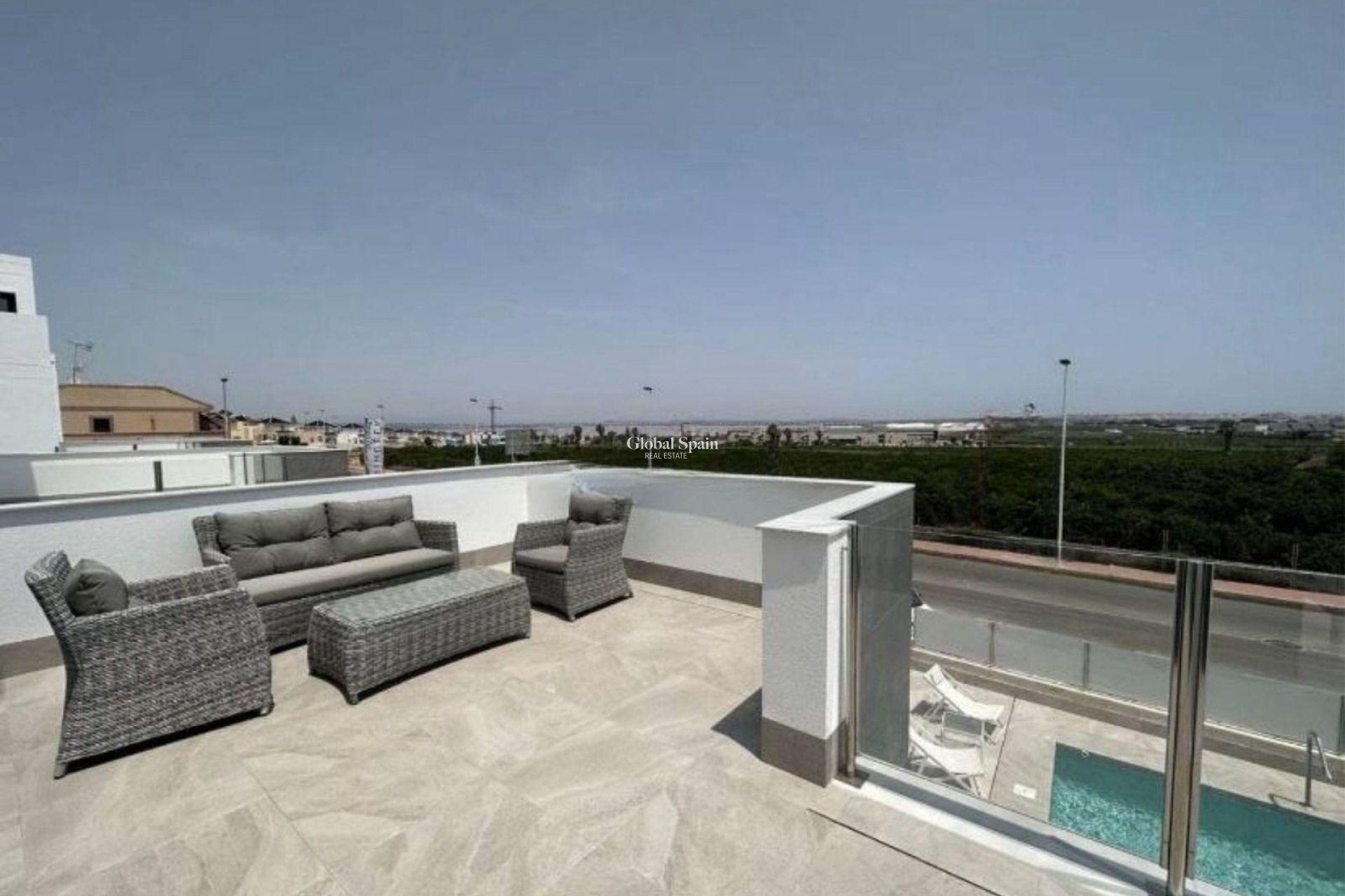 Venta - VILLA -
TORREVIEJA - LOS BALCONES - LOS ALTOS