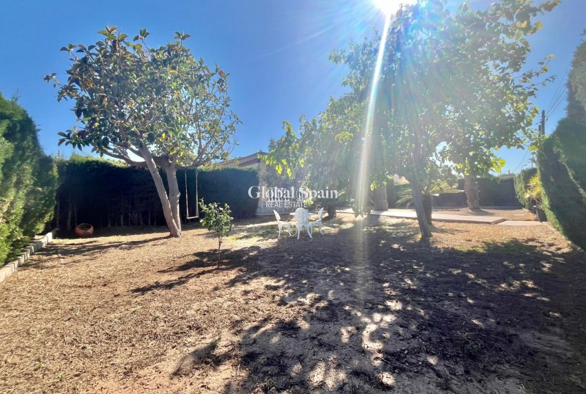 Venta - VILLA -
TORREVIEJA - LOS BALCONES - LOS ALTOS