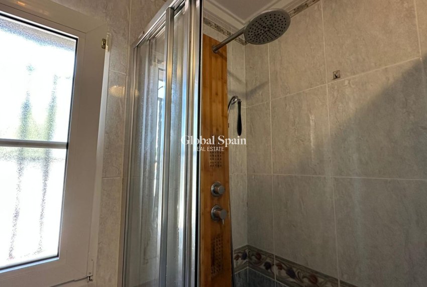 Venta - VILLA -
TORREVIEJA - LOS BALCONES - LOS ALTOS