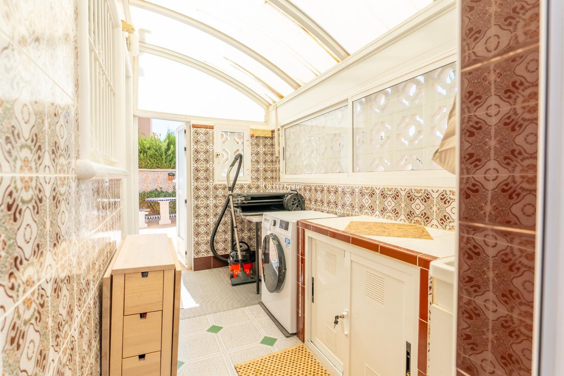 Venta - VILLA -
TORREVIEJA - LOS BALCONES - LOS ALTOS