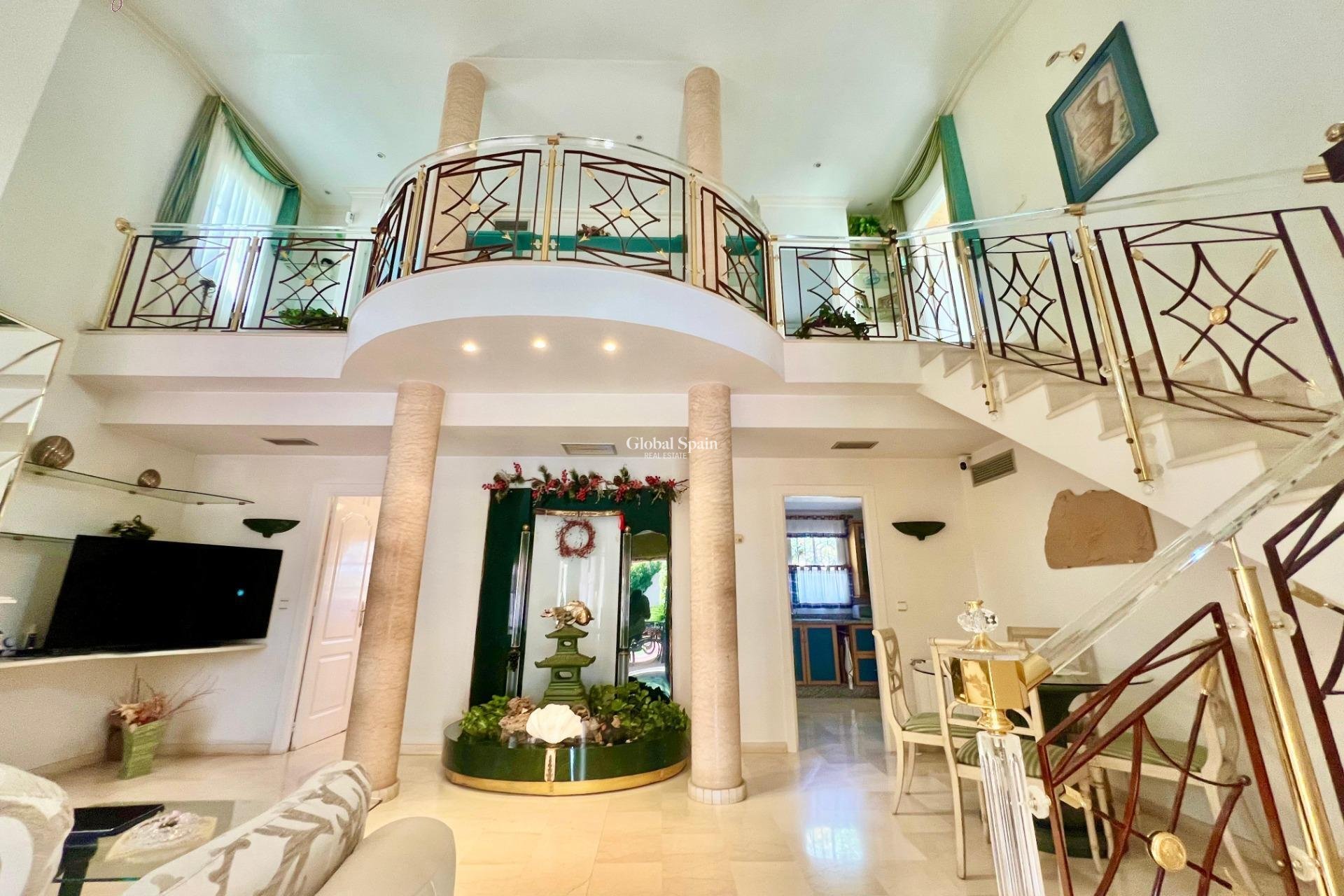 Venta - VILLA -
TORREVIEJA - LOS BALCONES - LOS ALTOS