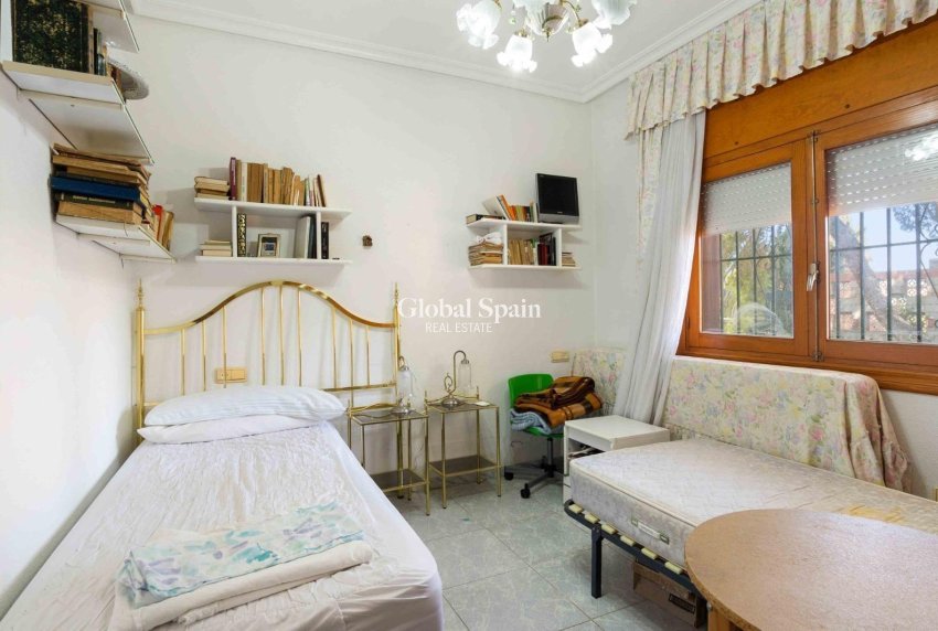 Venta - VILLA -
TORREVIEJA - LOS BALCONES - LOS ALTOS