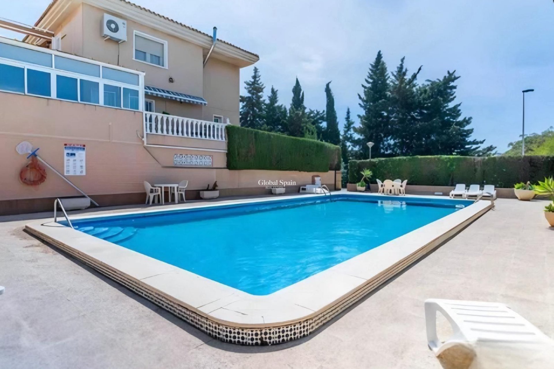 Venta - Villa -
TORREVIEJA - LOS BALCONES - LOS ALTOS