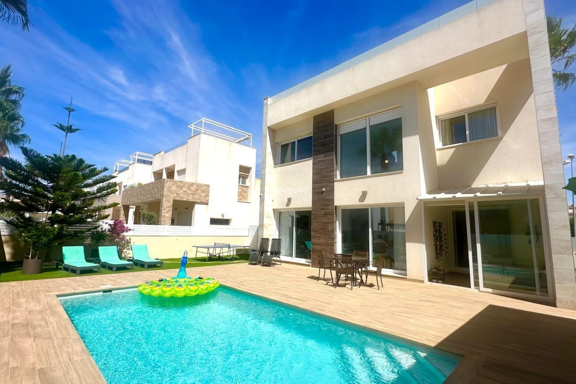 Venta - VILLA -
TORREVIEJA - Miramar - Torre Del Moro