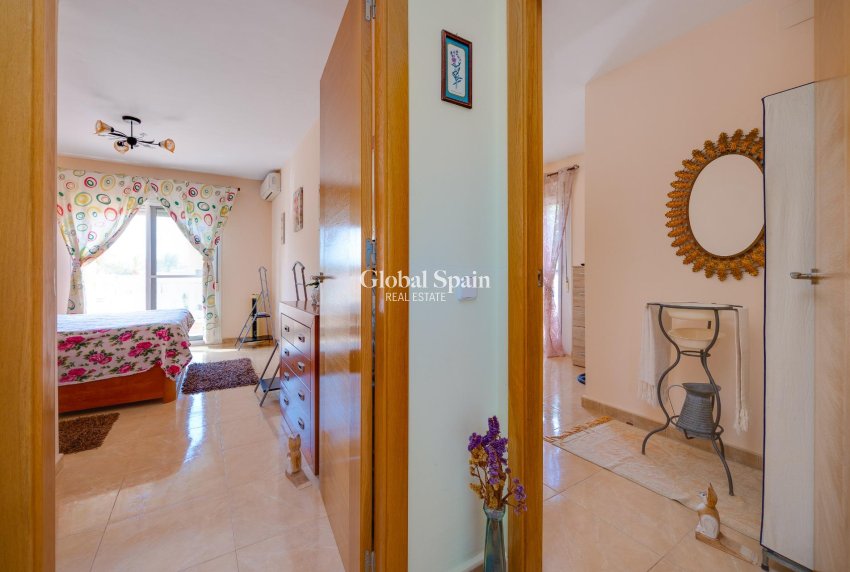 Venta - VILLA -
TORREVIEJA - Playa de los Locos