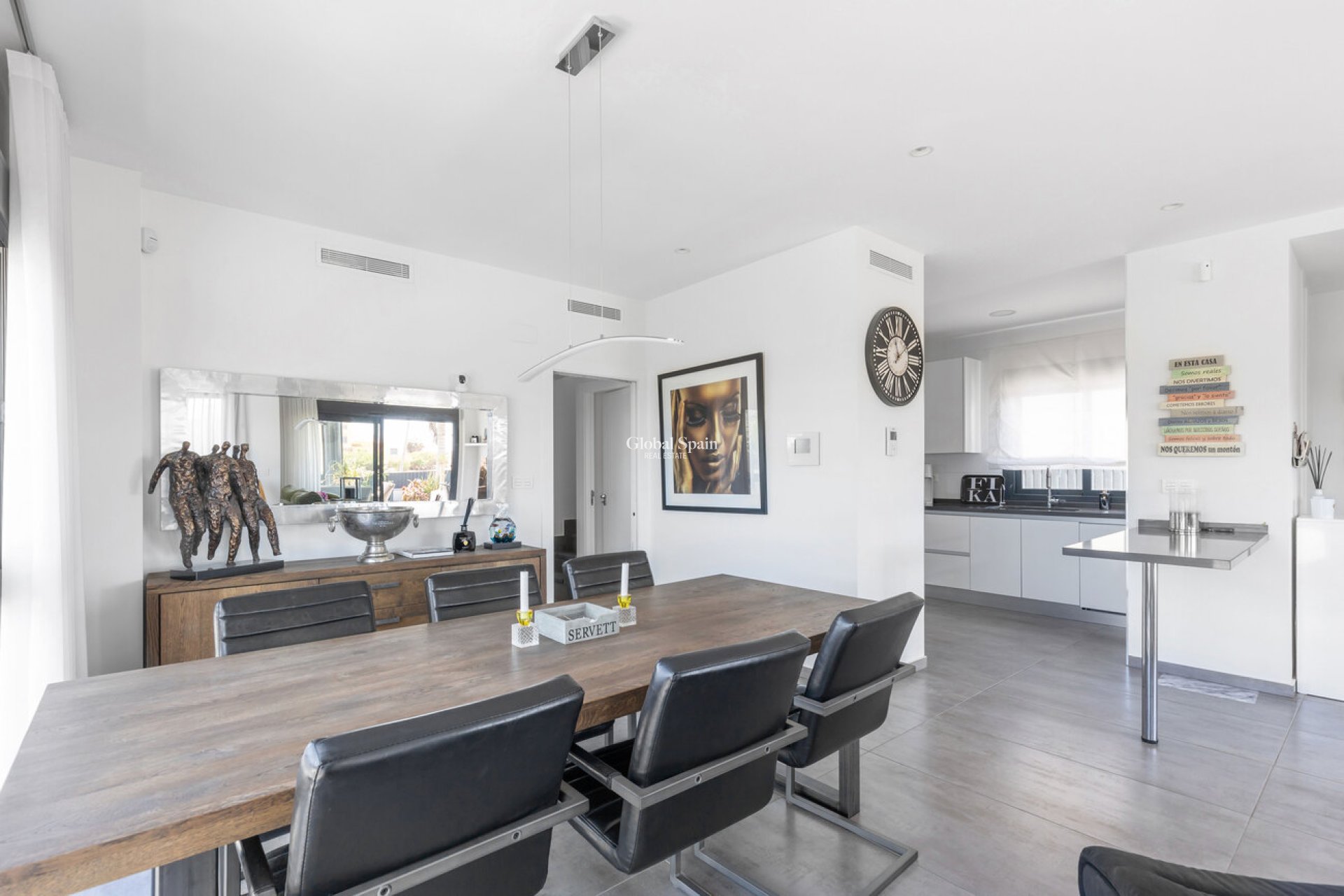 Venta - VILLA -
TORREVIEJA - Rosaleda