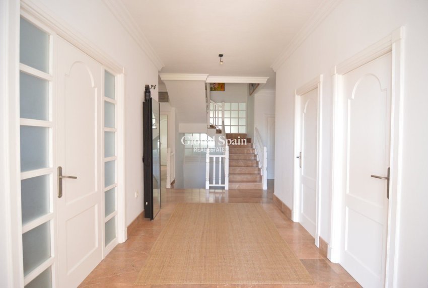 Venta - Villa -
TORREVIEJA - Torreta - Florida