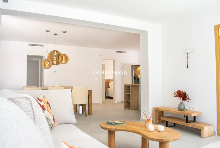 Venta - VILLA -
TORREVIEJA - Torreta Florida