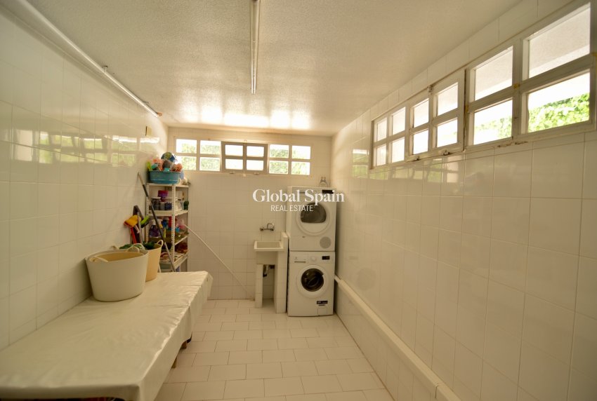 Venta - Villa -
TORREVIEJA - Torreta-Florida