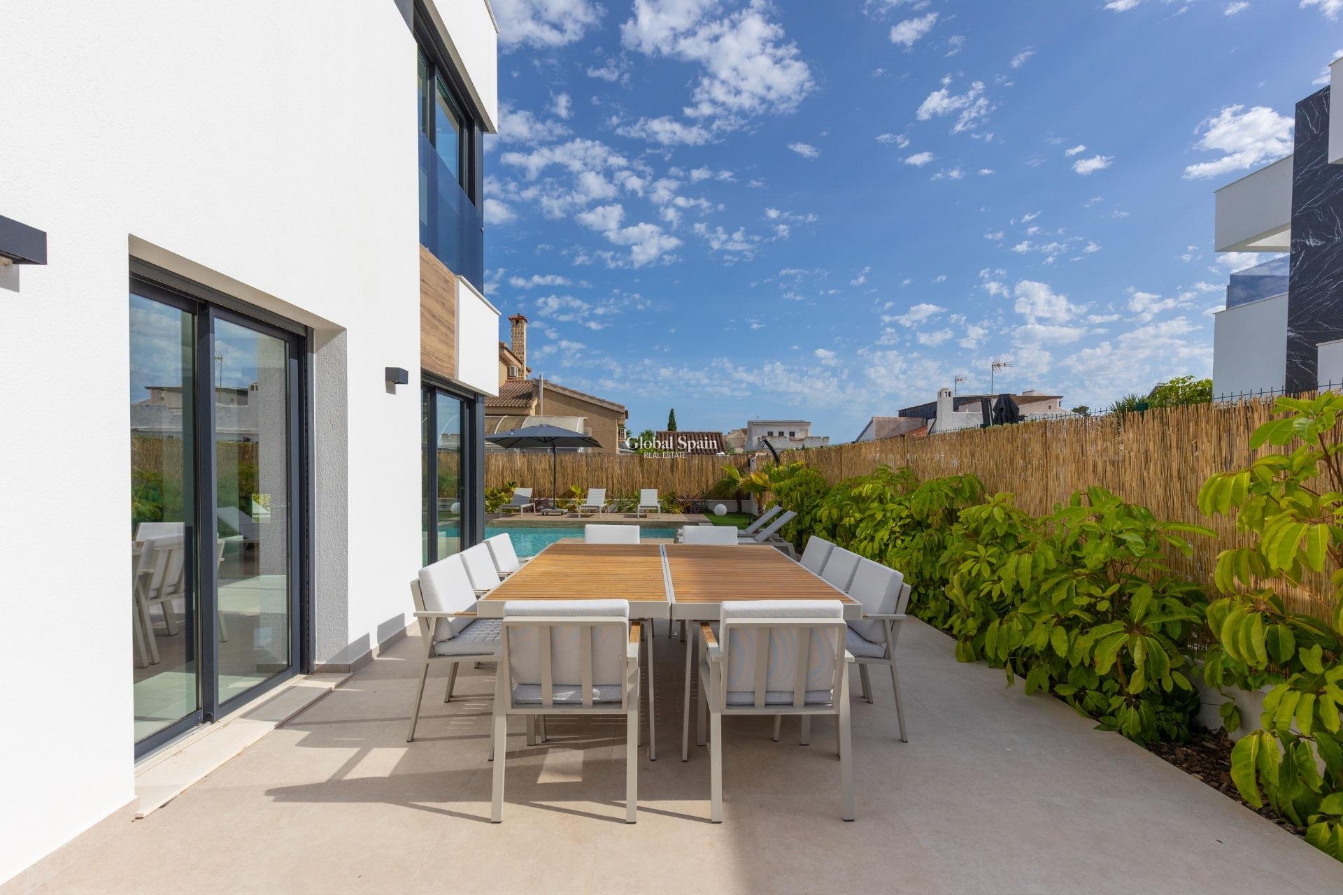 Venta - VILLA -
TORREVIEJA - Torreta Florida