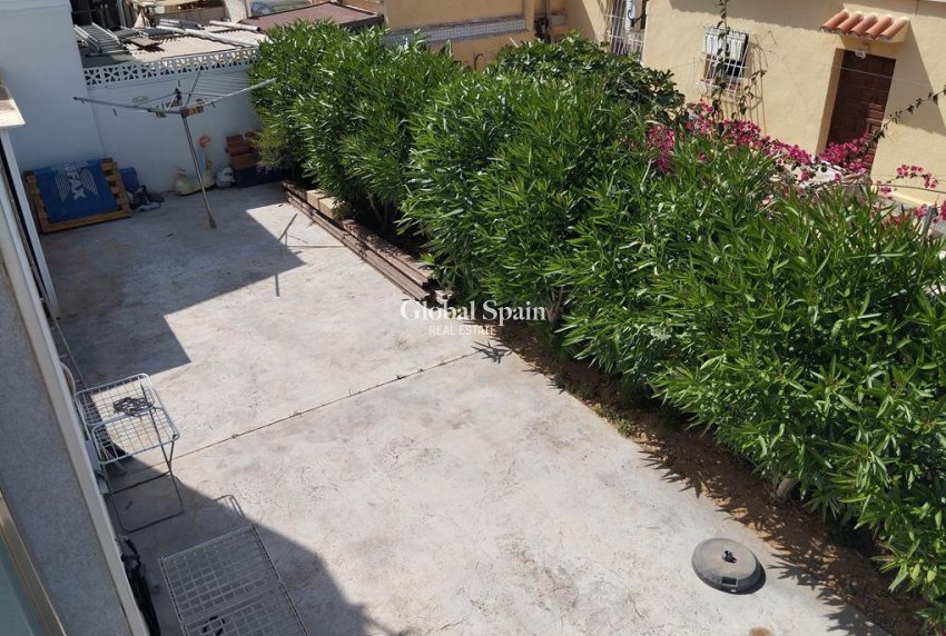 Venta - VILLA -
TORREVIEJA - Torreta Florida