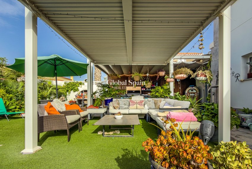 Venta - VILLA -
TORREVIEJA - Torreta - Florida