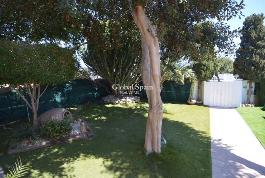 Venta - Villa -
TORREVIEJA - Torreta - Florida