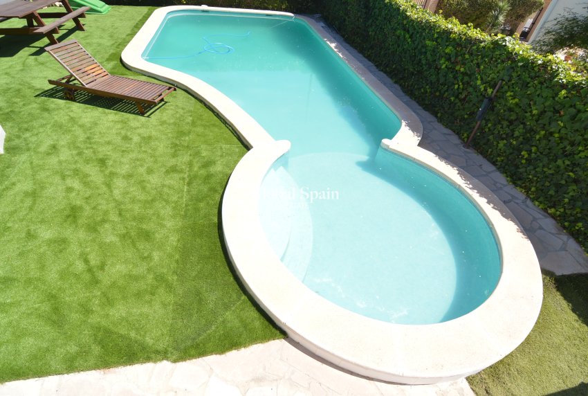 Venta - Villa -
TORREVIEJA - Torreta - Florida