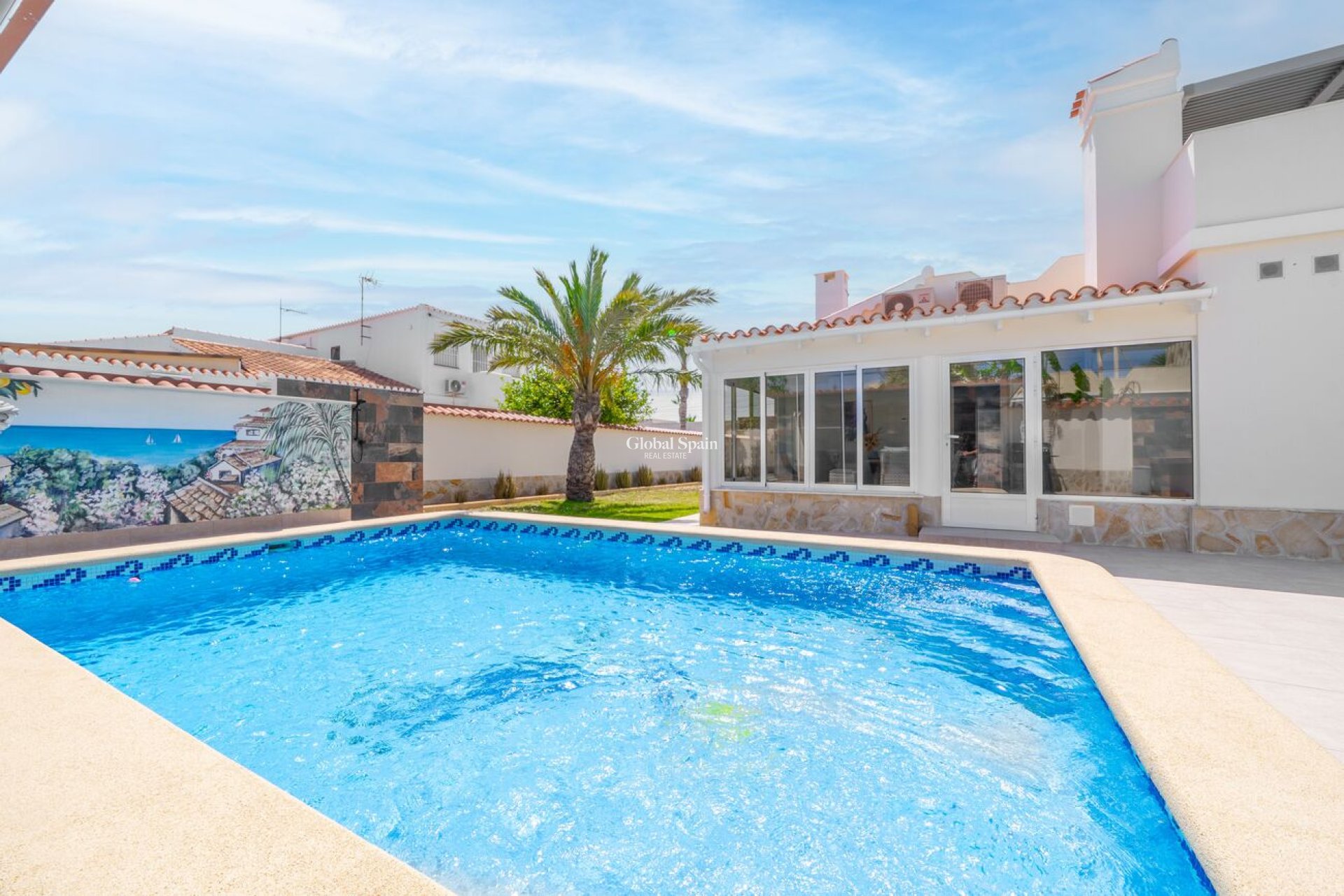 Venta - VILLA -
TORREVIEJA - Torreta