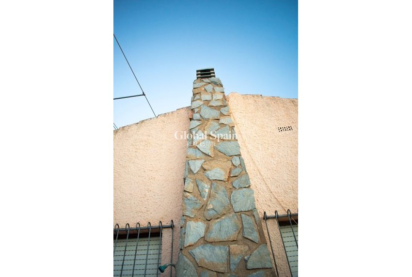 Venta - VILLA -
TORREVIEJA - Torrevieja