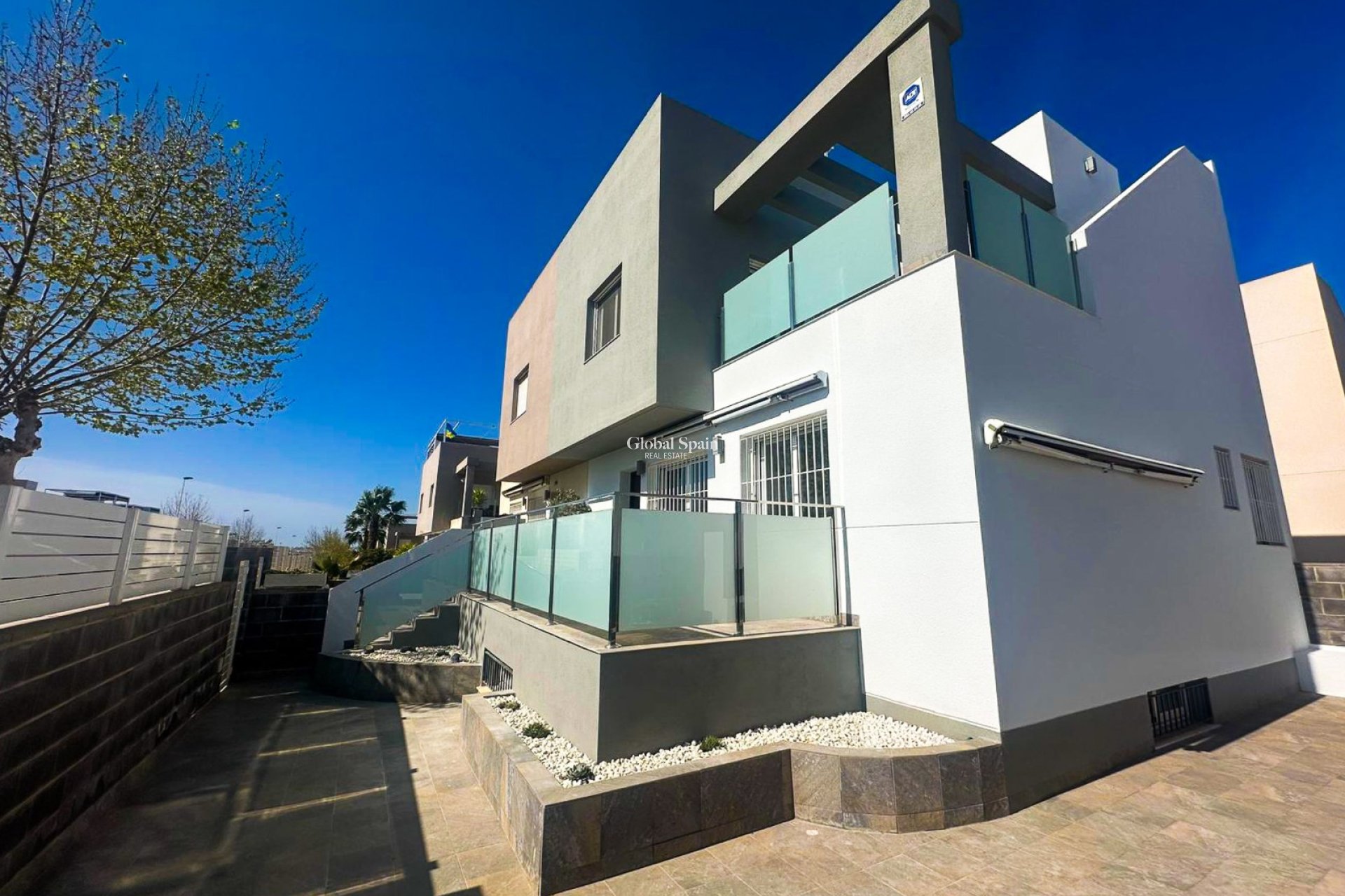 Venta - VILLA -
TORREVIEJA - Torrevieja