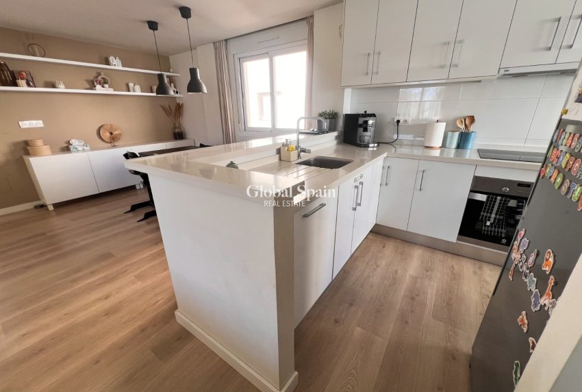 Venta - VILLA -
TORREVIEJA - Torrevieja