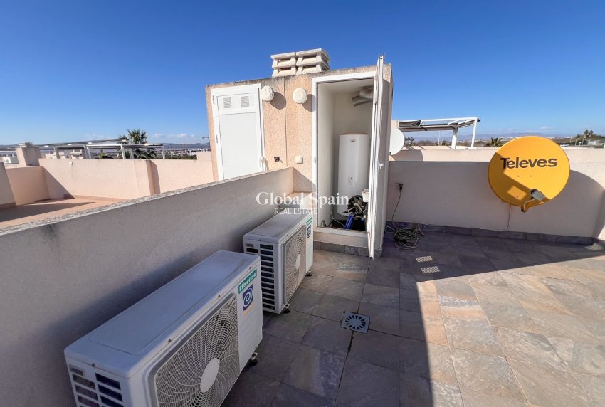 Venta - VILLA -
TORREVIEJA - Torrevieja