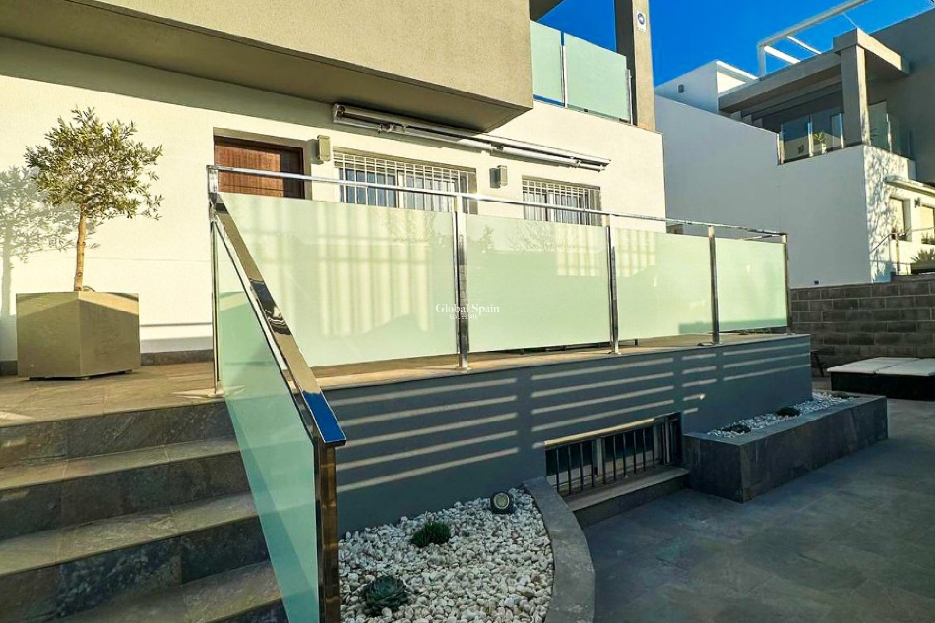 Venta - VILLA -
TORREVIEJA - Torrevieja