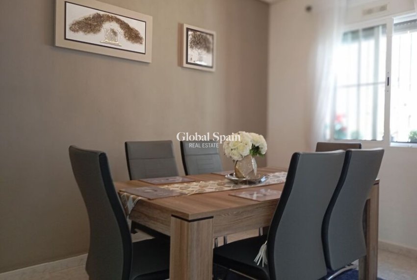 Venta - VILLA -
VILLAMARTÍN - Costa Blanca