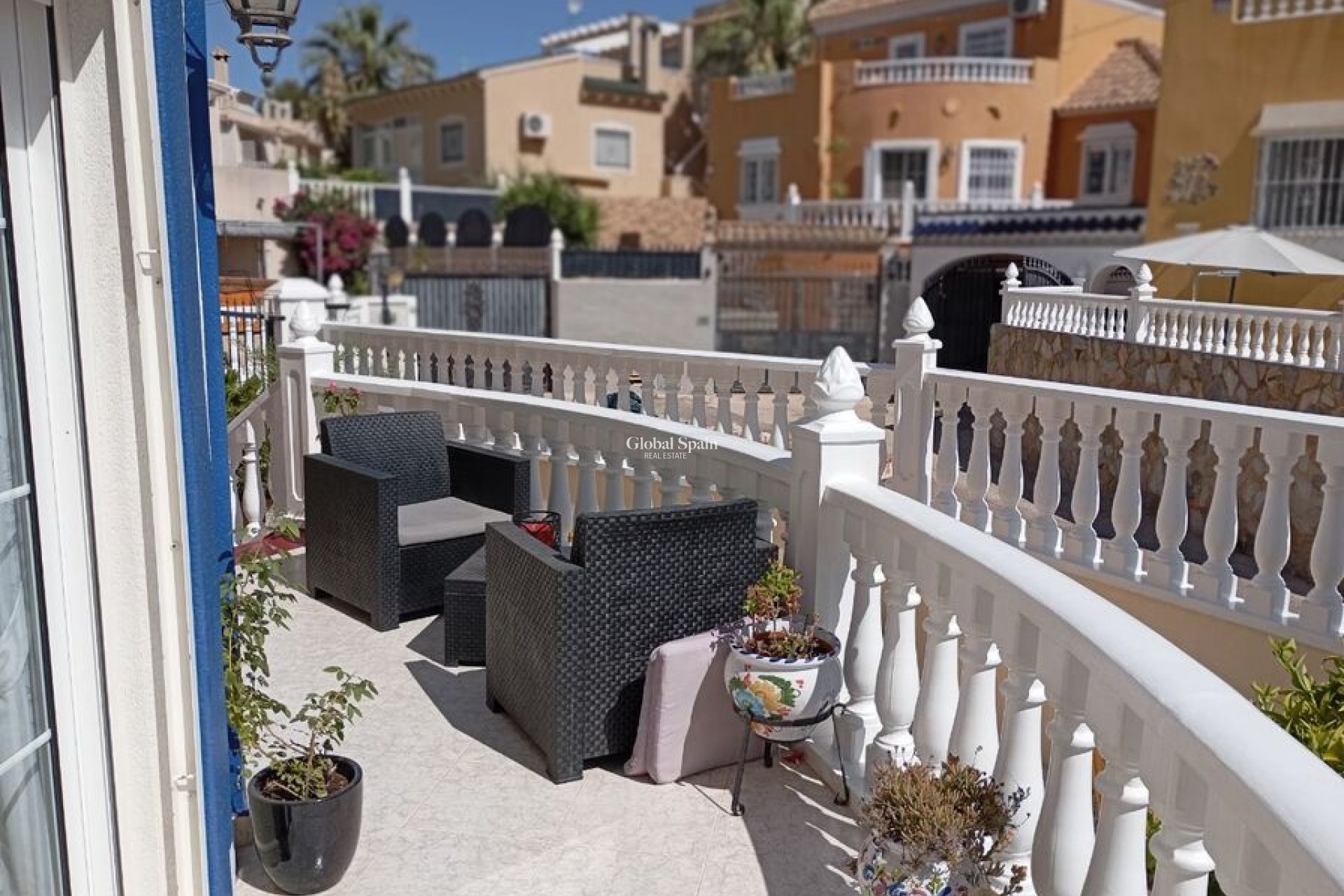 Venta - VILLA -
VILLAMARTÍN - Costa Blanca