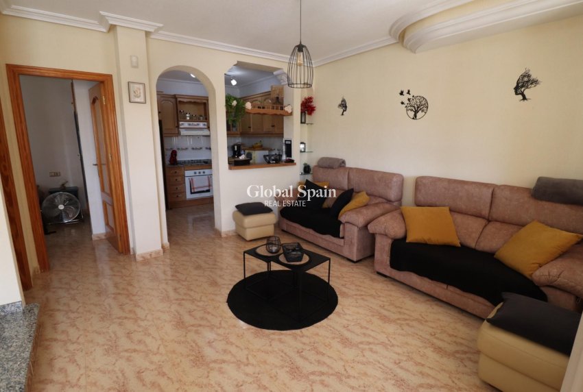 Venta - VILLA -
VILLAMARTÍN - Costa Blanca