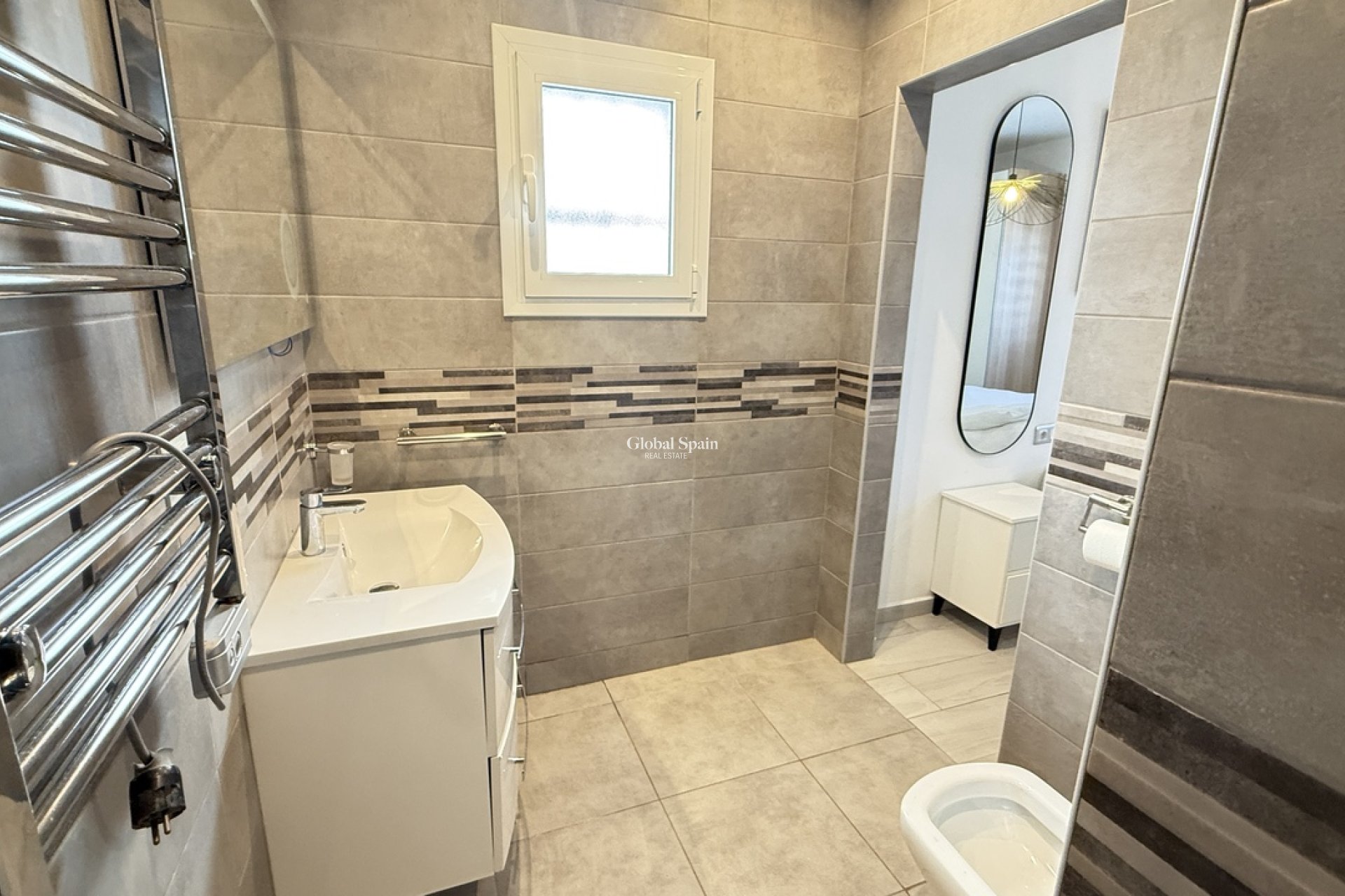 Venta - VILLA -
VILLAMARTÍN - Costa Blanca