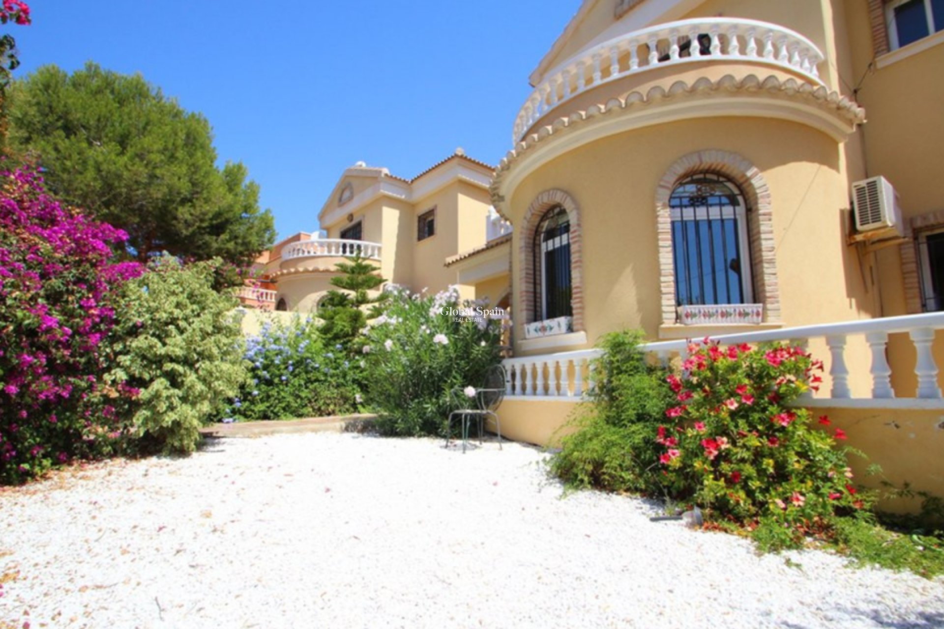 Venta - VILLA -
VILLAMARTÍN - Costa Blanca