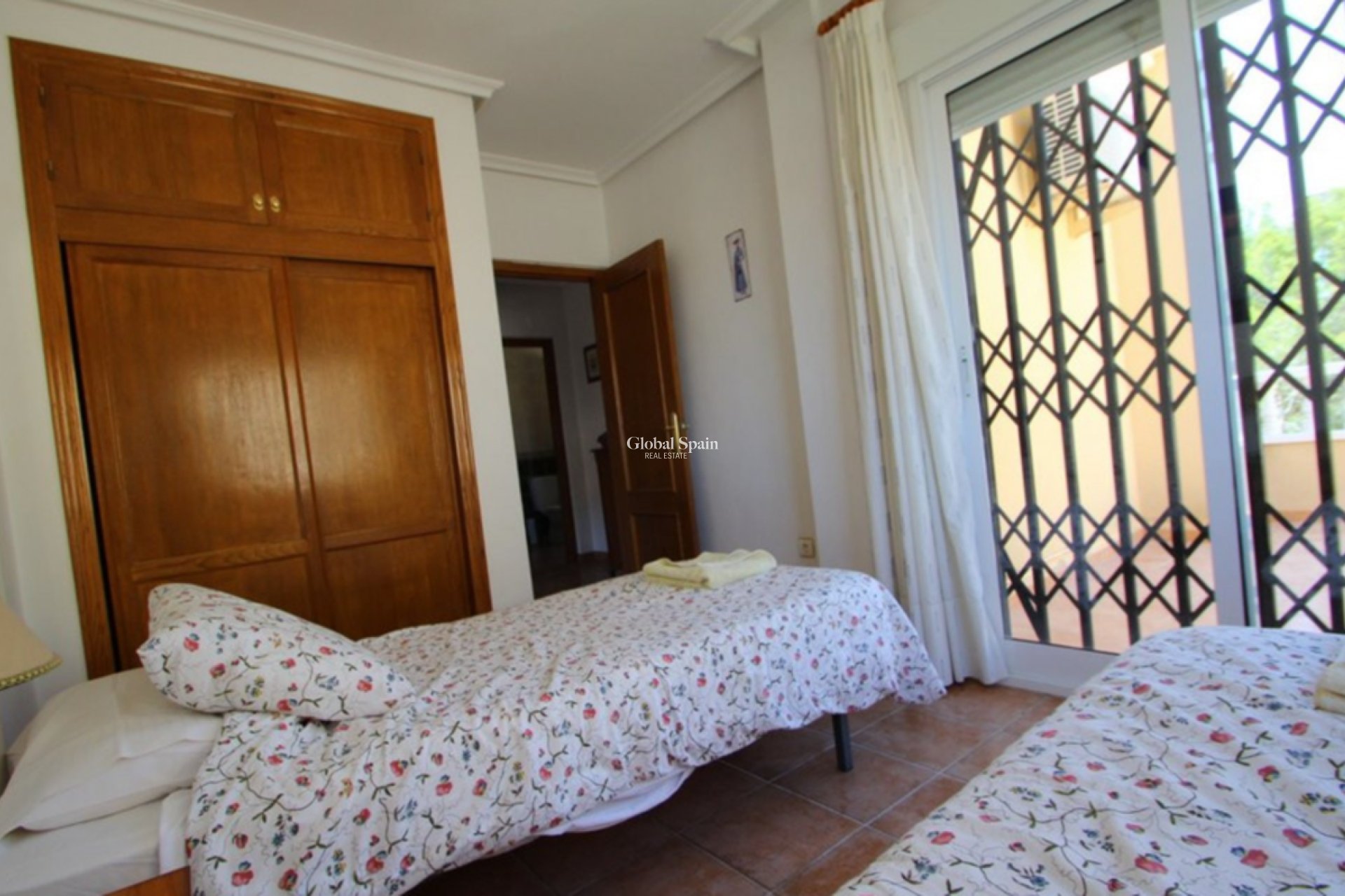 Venta - VILLA -
VILLAMARTÍN - Costa Blanca