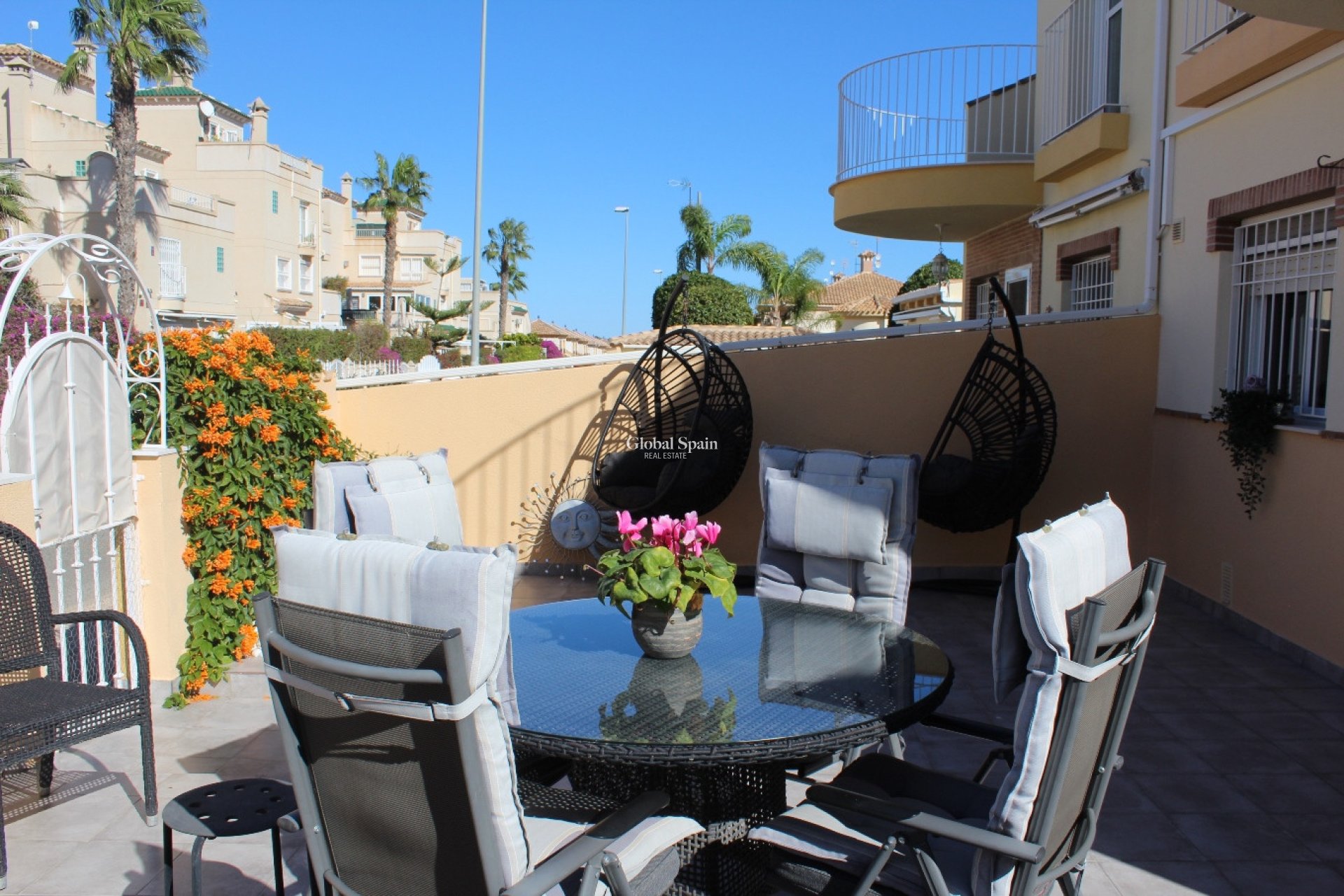 Venta - VILLA -
VILLAMARTÍN - Costa Blanca