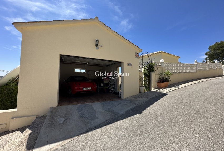 Venta - VILLA -
VILLAMARTÍN - Costa Blanca