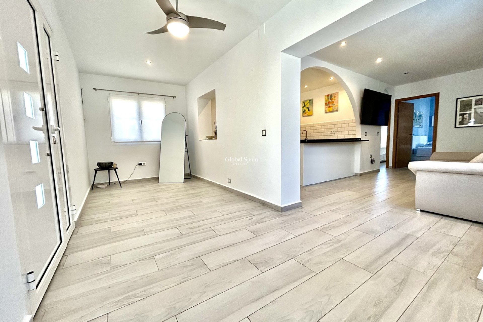 Venta - VILLA -
VILLAMARTÍN - Costa Blanca