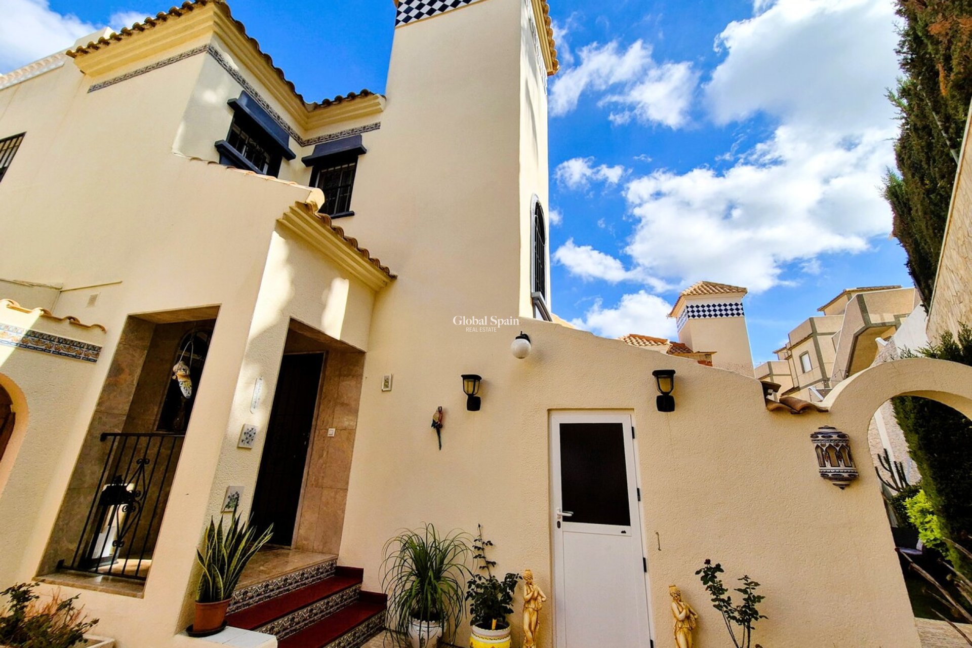 Venta - VILLA -
VILLAMARTÍN - Costa Blanca